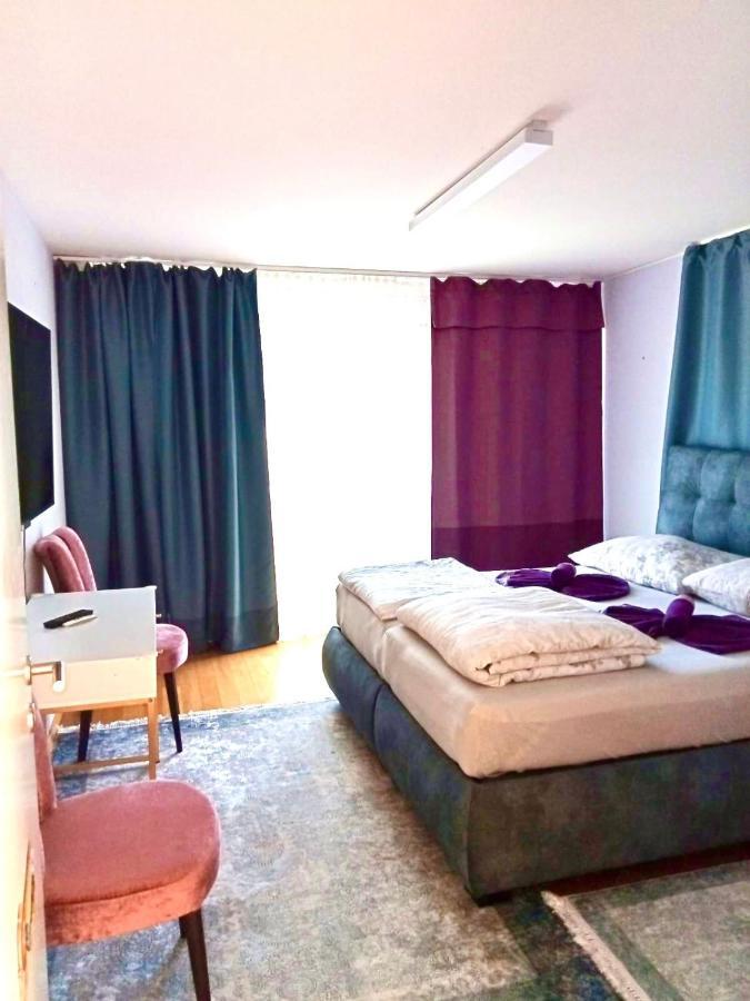 Alpen Panorama View Luxury House With Green Garden 布克斯 外观 照片